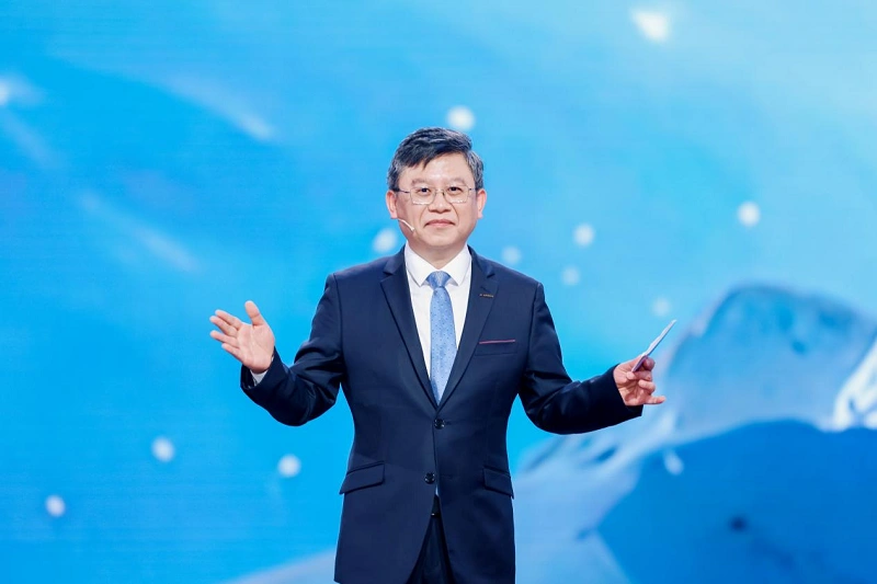星途有你,共赴远方,19.9万元起星纪元ET预售来袭